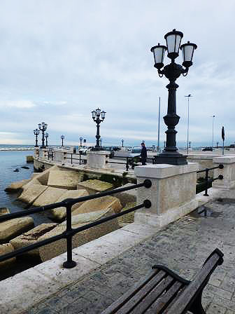 Embankment Bary