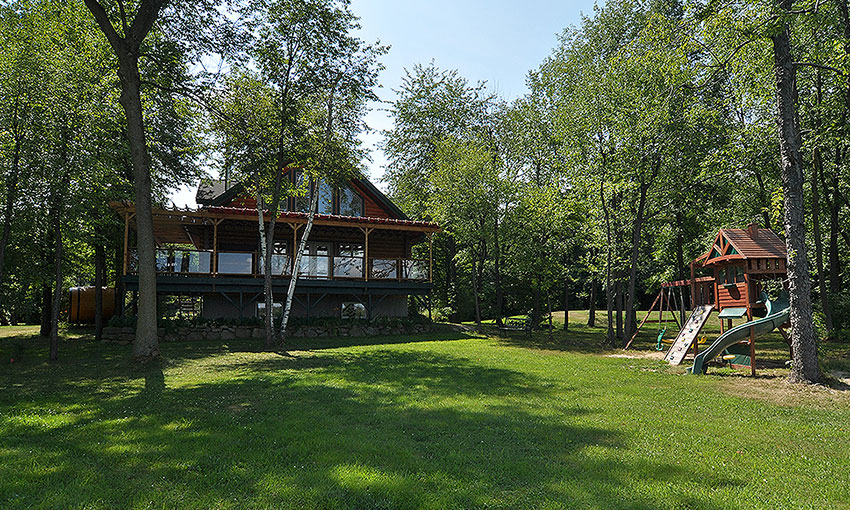 cottage_Ontario_Canada1